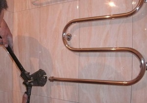 Демонтаж полотенцесушителя в ванной в Рязани